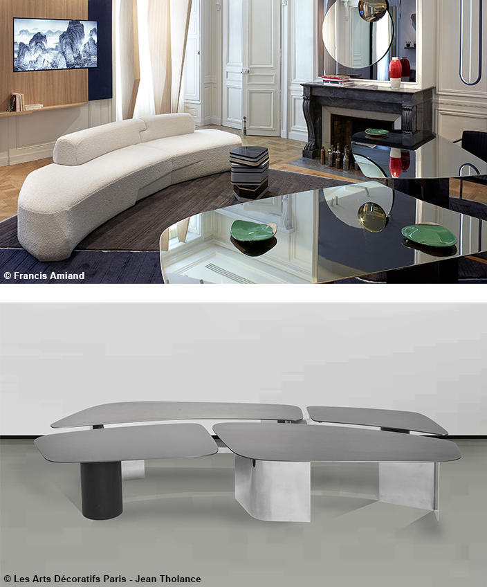 Bismut&Bismut - Architecte d'intérieur - interior designer - Bureau contemporain - Bureau en miroir - Fauteuil de bureau noir - table basse Trays - Canapé beige arrondi -Signatures Singulières