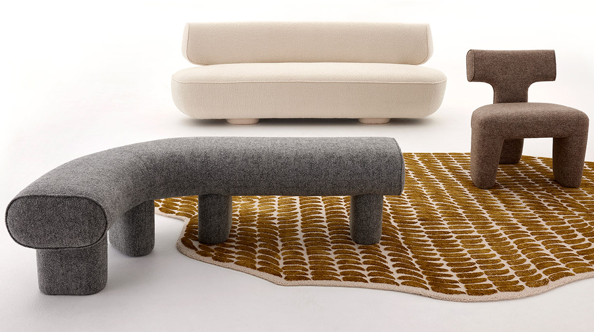 pierre frey - canape blanc -tapis marron - guillaume delvigne - savoir faire francais - signatures singulieres magazine