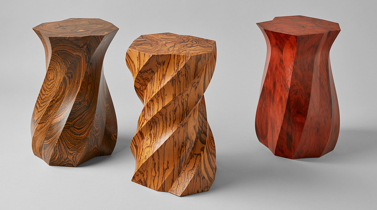 stele en bois exotique - seraphyn' design